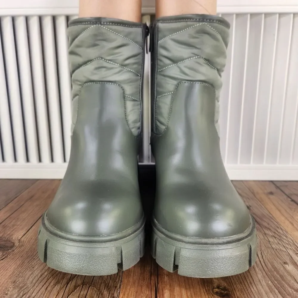 Torrid Chunky Boots Womens Sz 7.5WW Wide Olive Green Rubber Ankle Zip Up Booties
